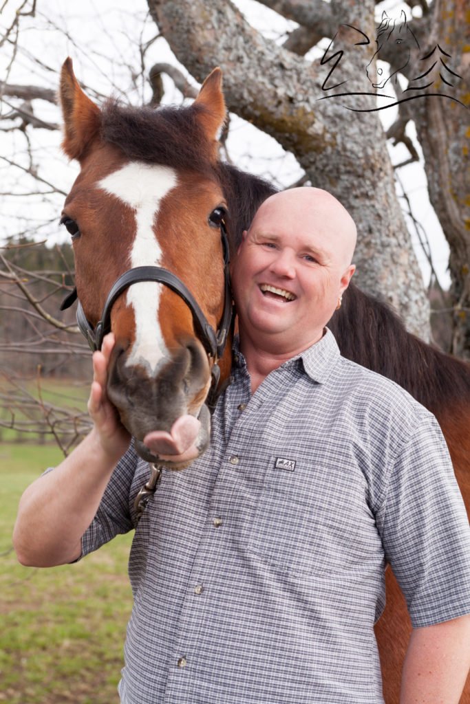 Ecurie Vermeille équicoaching coach chevaux cheval manége FM Confiance en soi communication déprime burn out pension femme famille Team building Leader leadership affirmation de soi, détermination, enthousiasme, compétitivité, résistance et organisation